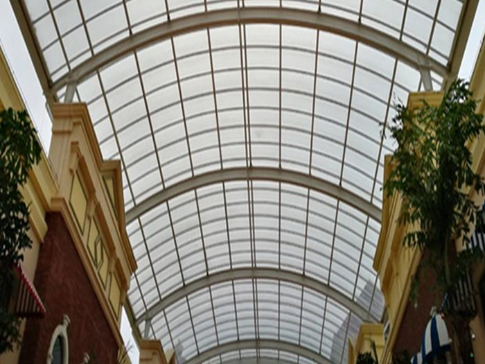 咸宁屋面网架顶棚吊装方案